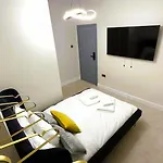 Luxury Room 2