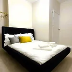 Luxury Room 2
